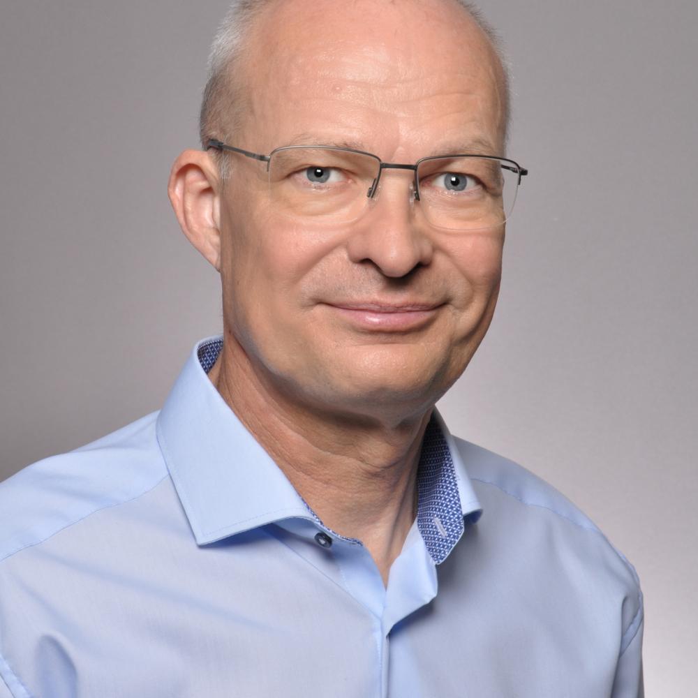 Dr. Christoph Müller