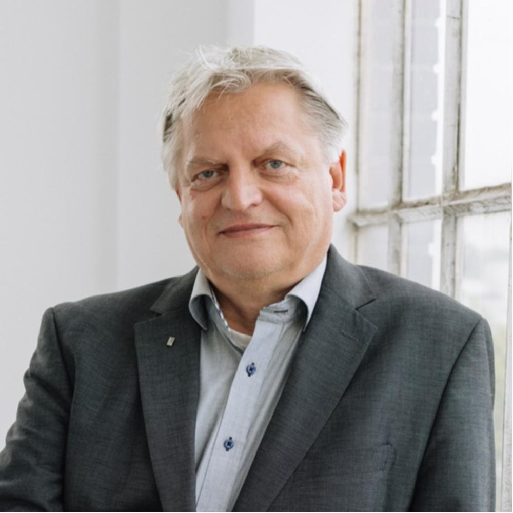 Dipl.-Ing. Martin Treder