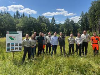 Stadt, Land, Wald: Staatsminister Ingmar Jung auf Sommertour durch Hessen