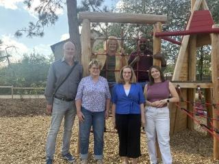Kinder entscheiden mit: Neuer Spielplatz in Gonsenheim eröffnet - Image