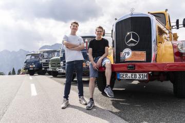 Jubiläumstour: Acht Lkw- und Bus-Legenden von Mercedes-Benz und Setra bei der 20. Deutschlandfahrt für historische Nutzfahrzeuge