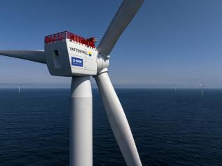 Vattenfall und BASF unterzeichnen Kaufvertrag über 49 Prozent der deutschen Nordlicht-Offshore-Windparks