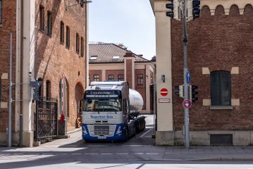 Augustiner-Logistik setzt auf elektrische Lkw von Volvo