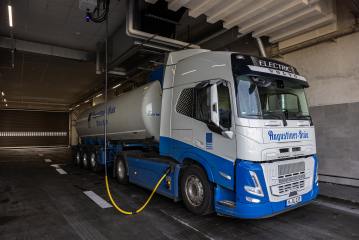 Augustiner-Logistik setzt auf elektrische Lkw von Volvo